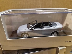 OPEL ASTRA CABRIOLET Gris MINICHAMPS 1:43 Paul Model Art - Imagen 1 de 6