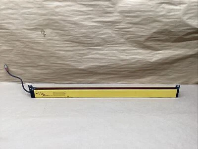 Sti MS46LR-20-785-Q1-R-NC-FP-SC1 Light Curtain Receiver 24v-dc #706H74FML - Image 1 of 4
