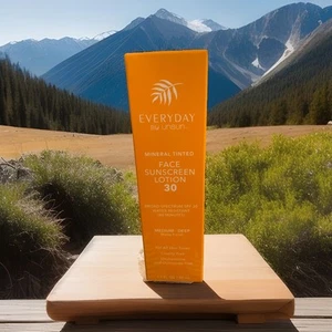 Everday by UNSUN Mineral Tinted Face Sunscreen Lotion SPF 30 - Med - Deep - New - Picture 1 of 1