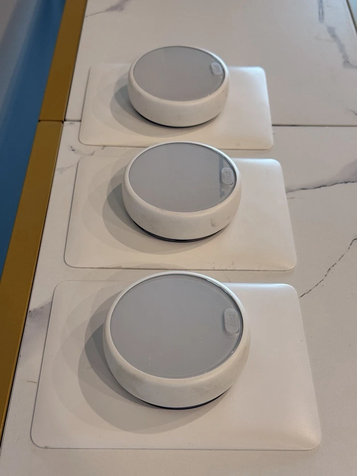 Google Nest Thermostat E - White A0063 - Image 1 of 1