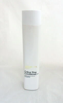Acondicionador Label m Colour Stay 10,1 oz - 300 ml Foto 1 de 4