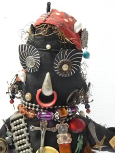 LRG AUTHENTIC ANTIQUE VINTAGE WICCAN VOODOO DOLL - 1 of a kind - MULTIPL CHARMS - Picture 1 of 22