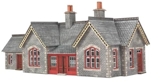 PN933 Metcalfe N Gauge Model Railway Settle & Carlisle Station Building Card Kit - Picture 1 of 4