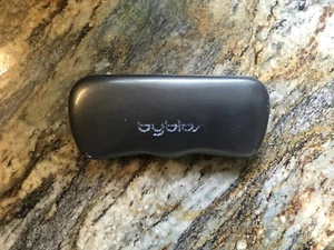 Estuche rígido para gafas de sol BYBLOS - Imagen 1 de 3