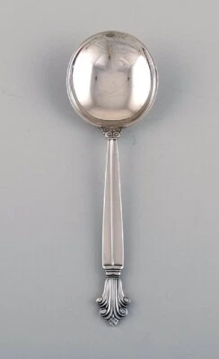 Cuchara caldo Georg Jensen Acanthus en plata de ley. Foto 1 de 4