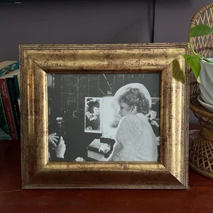 Moody 8x10 Gold Wood Scoop Edge Picture Frame Vintage Hollywood Photography - Picture 1 of 3