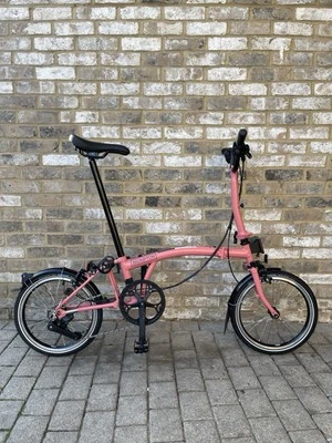 Brompton C line 12 Speed Flamingo Pink Mid - M12L - RRP £1599 - World Delivery - Image 1 of 4