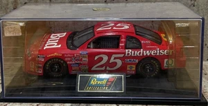 1995 Racing Champions Budweiser #25 Ken Schrader 1:24 Diecast Car - Picture 1 of 5