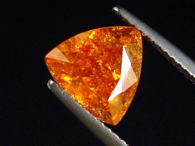 Sphalerit Zinkblende / Sphalerite 2,94 Ct. Trillion Spanien (5426t) - Bild 1 von 2