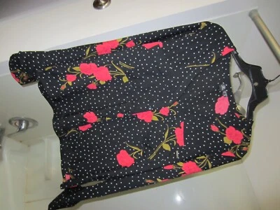 NWT women's long sleeve top Volcom Size S 4/6 Black color RETAIL 49.50 - Image 1 of 4