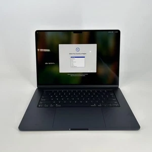 MacBook Air 15 2025 M4 10-Core CPU 10-Core GPU 32GB 1TB SSD Midnight - Excellent - Picture 1 of 11