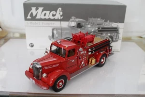 Bomba modelo Mack L PRIMERA MARCHA Manchester, Departamento de Bomberos de Iowa - Imagen 1 de 6