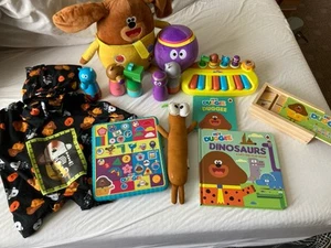 Hey Duggee Plush Bundle Talking Plush Toys Cbeebies Duggee AndThe Squirrels - Picture 1 of 3