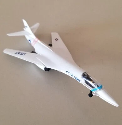 Bachmann Mini Planes 8395 North American Rockwell B-1 Bomber Airplane  - Image 1 of 4