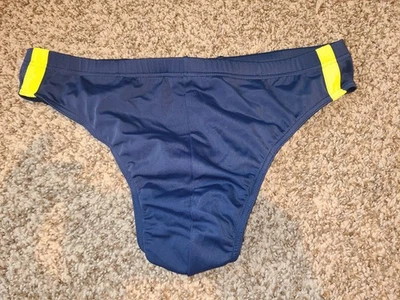 Мужские винтажные плавательные бикини Marks & Spencer размер средний цвет синий с полосой - Изображение 1 из 4
