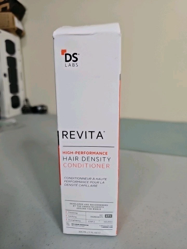 Acondicionador estimulante capilar de alto rendimiento DS Laboratories Revita, 7 oz. Foto 1 de 1