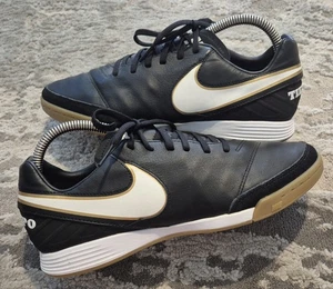 Nike Tiempo Mystic V IC Black/White/Metallic Gold UK 6,5 - Bild 1 von 7