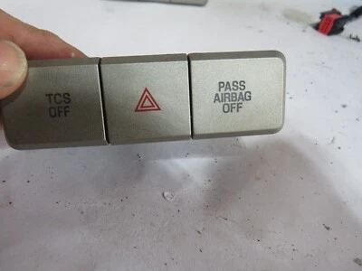 07 LINCOLN MKZ TCS HAZARD SWITCH - Image 1 of 4