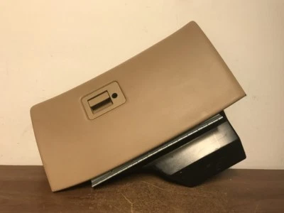 1998 福特皇冠维多利亚手套箱 #F-39 — 第 1/4 张图片