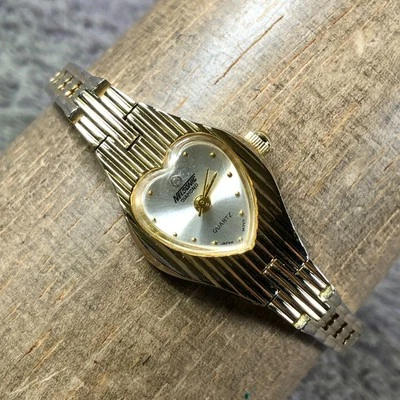 Reloj Nelsonic Mujer ND610 Moda Diamante Tono Oro Forma Corazón Cuarzo 18mm 7" Foto 1 de 4
