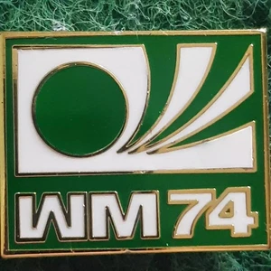 Pin (badge) FIFA World Cup 1974 Germany - Logo - Picture 1 of 1