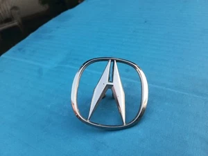 Acura Legend Coupe 1991-95 Chrome Front Emblem Logo Tabs In Intact OEM USED - Picture 1 of 12