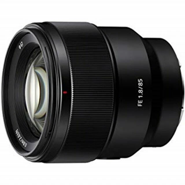 Sony FE 85mm f/1.8 Telephoto Lens
