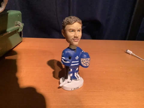 toronto maple leafs-Ed Belfour- Mini Bobblehead Used See All pics Cover