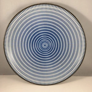 Japanese Dinner Serving Dish Plate Porcelain 10"D Tokusa Lines Made in Japan - Picture 1 of 4