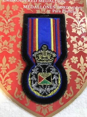 The Royals - Medallón Corona Bordado Hierro - ¡Nuevo! Foto 1 de 3