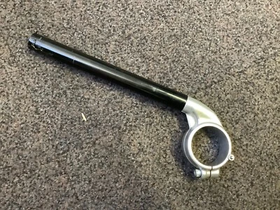 2013 MV Agusta F3 800 Clip de mano izquierda en el manillar Foto 1 de 4