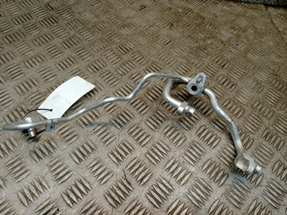 TUBO AIRE ACONDICIONADO RENAULT MEGANE E-TECH AC 924425MZ0A XCB 2022 - 2024 Foto 1 de 4