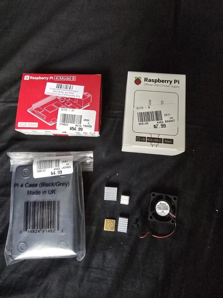 Raspberry Pi 4B  4GB Starter Kit - Image 1 of 1