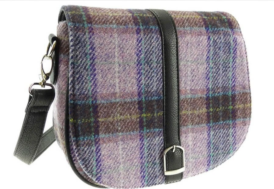 Harris Tweed Bag Women's  Beauly Shoulder Bag LB1000 Pink Col 34 - Image 1 of 1