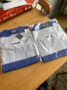 Two Head T-Shirts Größe 152 11/13 Jahre neu mit Etikett royalblau - Bild 1 von 7