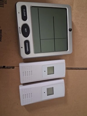 Termohigrómetro inalámbrico de 8 canales para clima ambiental WS-08 2 controles remotos Foto 1 de 3