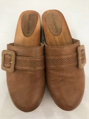KELSI DAGGER BROOKLYN WOMEN'S SLIP-ON CLOG SIZE 7 TAN  - Image 1 of 4