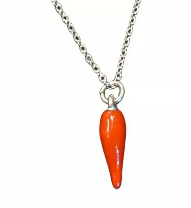 Collar de cuerno italiano rojo de acero inoxidable Foto 1 de 1