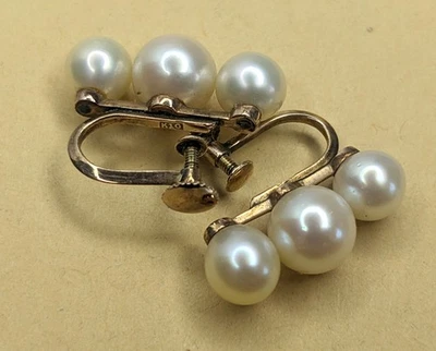 Vintage 10K Yellow Gold Screw-Back 3-Pearl Stud Earrings (4.74 g) - Image 1 of 4