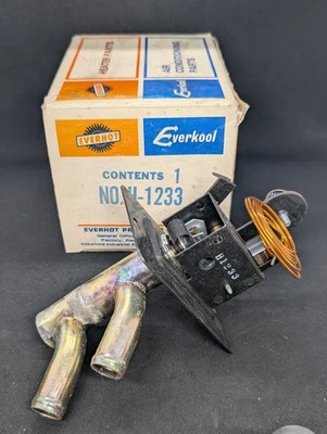 NORS 1961 1962 RAMBLER AMERICAN MOTORS HEATER CONTROL VALVE 3455545 CLASSIC - Image 1 of 4