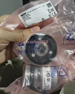 1 STCK. NEU SICK Encoder SRS50-HZA0-S21 - Bild 1 von 3