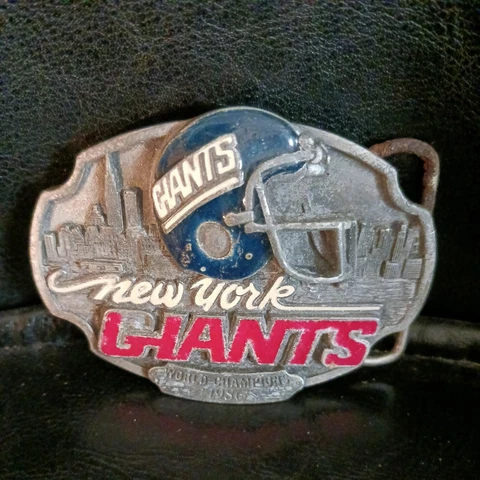 Limited Edition 1986 New York Giants Belt Buckle Cover