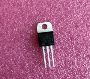 21pcs L7812CV ST Micro 12V Voltage Regulator 1.5A 1 Output TO-220 - Picture 1 of 1