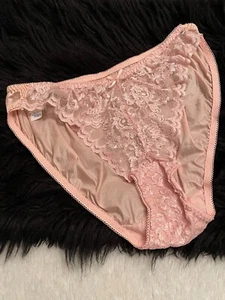 NEW Vtg VICTORIA'S SECRET Panties SILKY SOFT NYLON Back LACE Front Crown Label M - Picture 1 of 9
