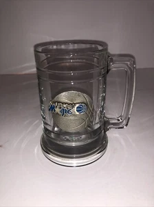"Taza mágica de vidrio transparente vintage de la NBA Orlando Stein logotipo antiguo medalla de peltre 5"" de alto" - Imagen 1 de 6