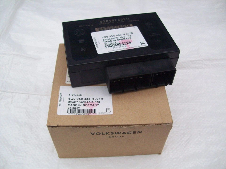 VW Polo 9N 9A Central Control Convenience Unit Genuine 6Q0959433H01R 2002-2010 - Image 1 of 4