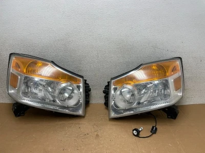 Faros halógenos izquierdo+derecho Nissan Armada 2008-2015 OEM V4991 DW Foto 1 de 4