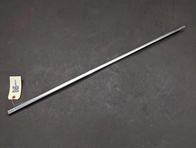 Moldura de cinturón de ventana de puerta delantera izquierda 2016 Volvo S60 31391784 2014 2015 2017 2018 Foto 1 de 4