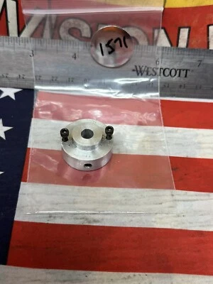 Vintage Team Associated/Universal Drive Hub 1/8” AXLE Aluminum PreOwned USA Ship - Image 1 of 4