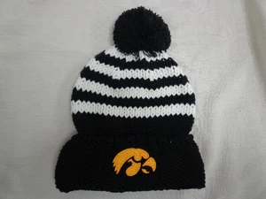 Iowa Hawkeyes Womens New Era One Size Cuffed Knit Cap Beanie - Picture 1 of 2